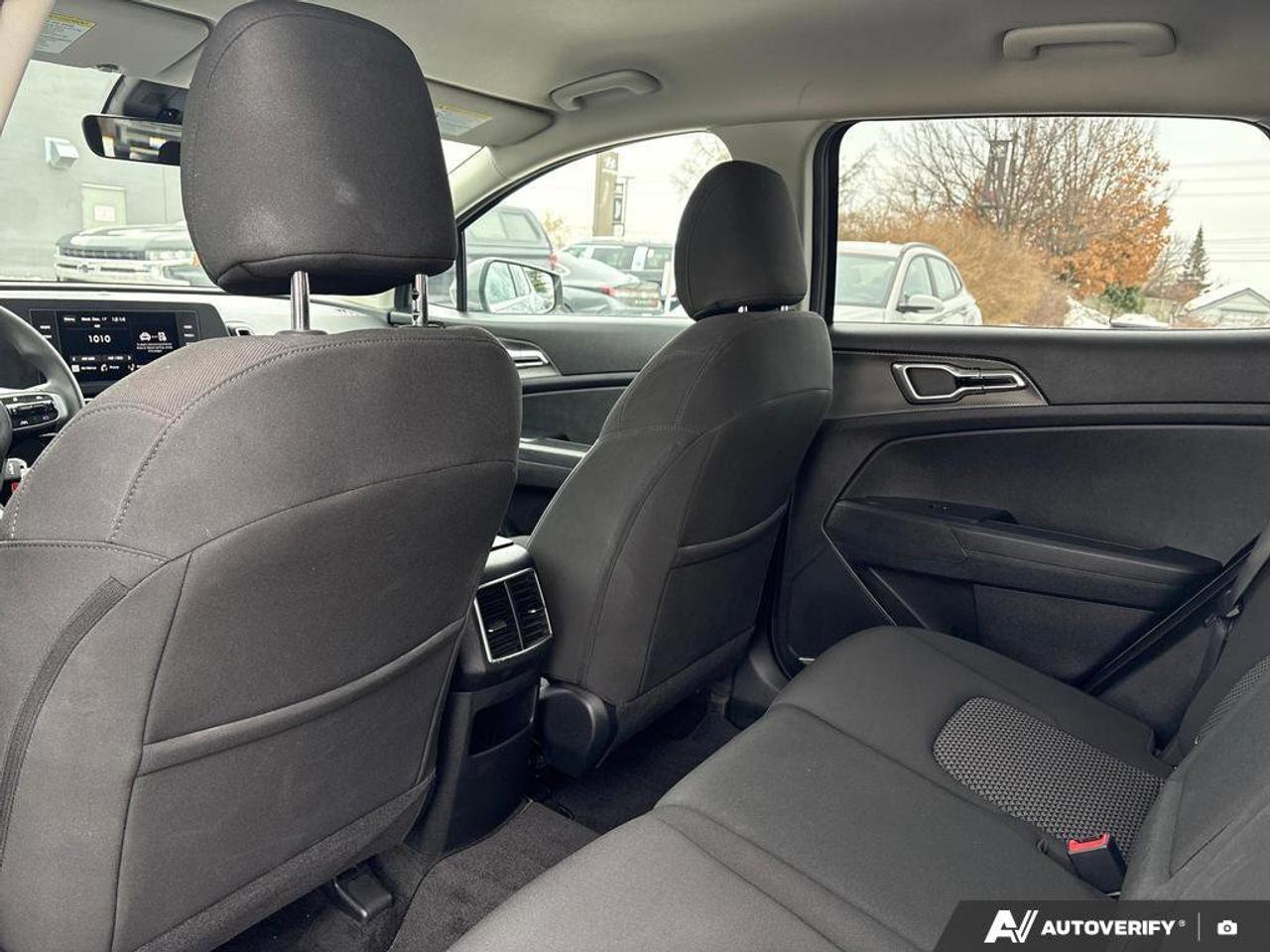 2023 Kia Sportage LX   LANE KEEP ASSIST   WIRELESS CARPLAY   HEATED Photo