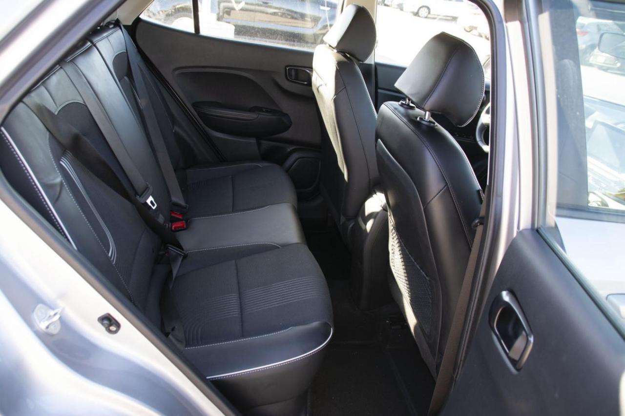 2024 Hyundai Venue SEL Photo