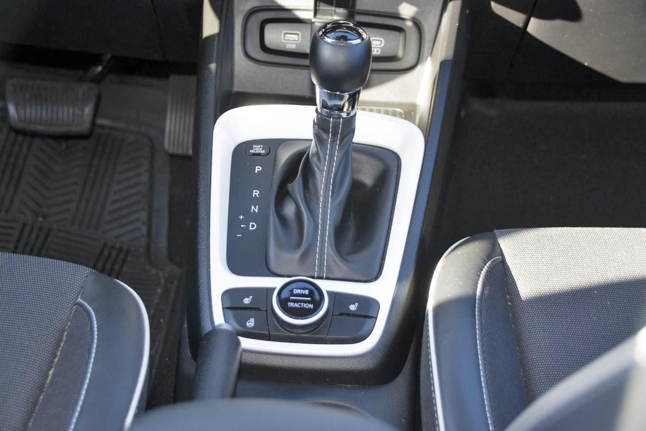 2024 Hyundai Venue PREFERRED Photo