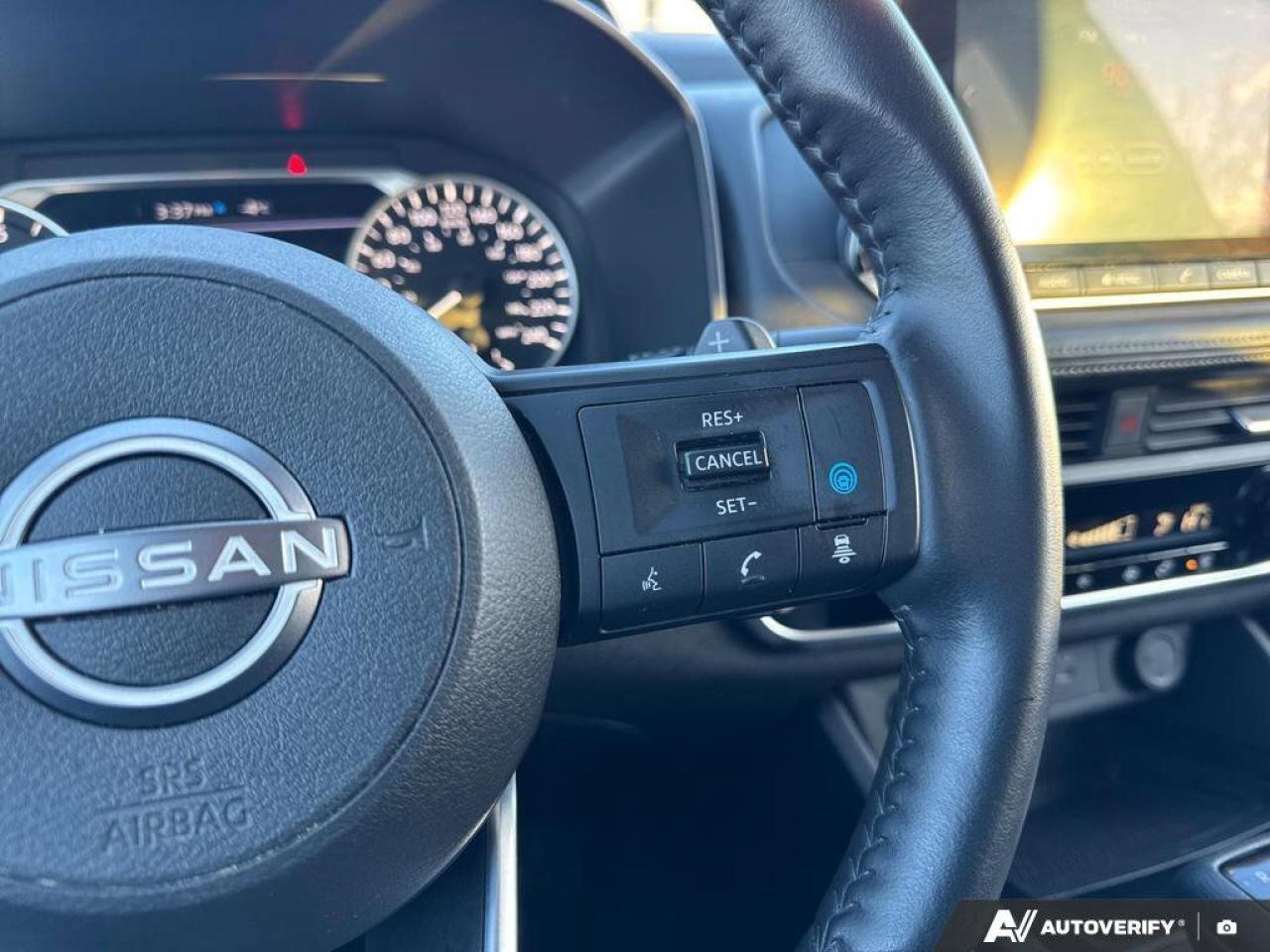 2024 Nissan Rogue SV   MOONROOF   REMOTE START  BLIND SPOT WARNING Photo