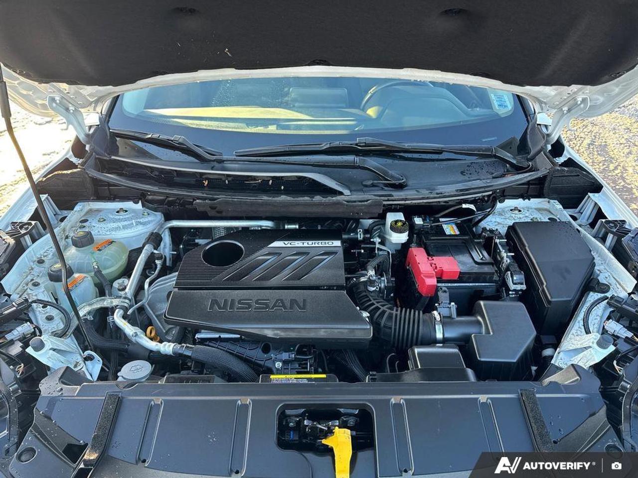 2024 Nissan Rogue SV   MOONROOF   REMOTE START  BLIND SPOT WARNING Photo