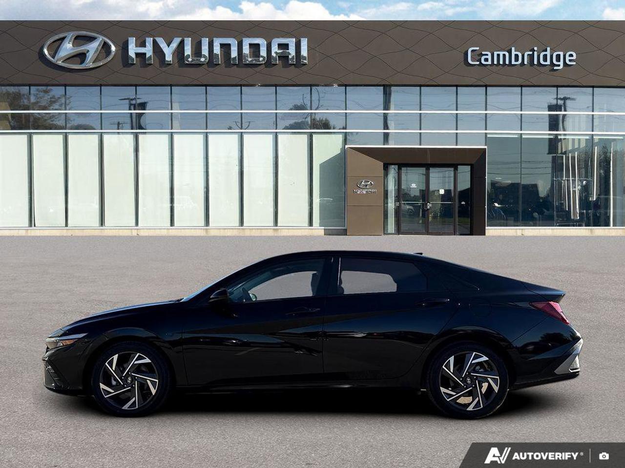 2024 Hyundai Elantra Preferred IVT w/Sun & Tech Package   Sunroof   Hea Photo3