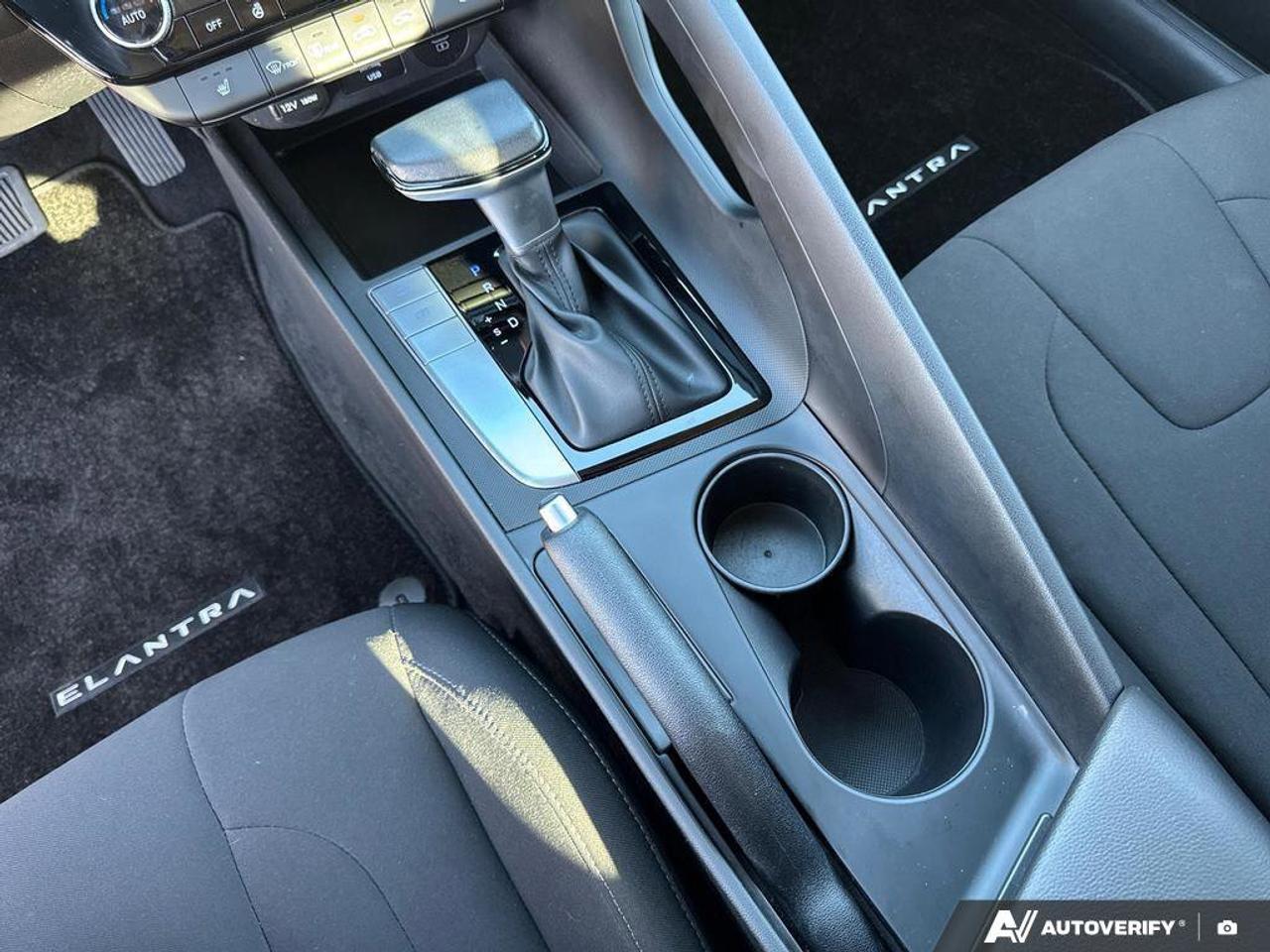 2024 Hyundai Elantra Preferred IVT w/Sun & Tech Package   Sunroof   Hea Photo