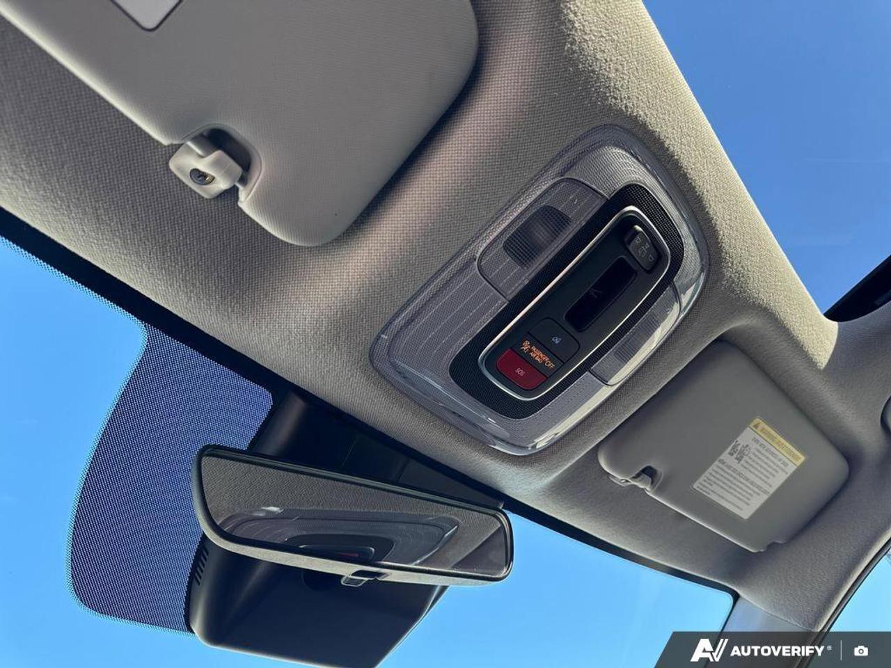 2024 Hyundai Elantra Preferred IVT w/Sun & Tech Package   Sunroof   Hea Photo