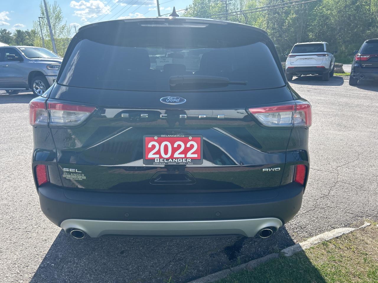 2022 Ford Escape SEL Photo