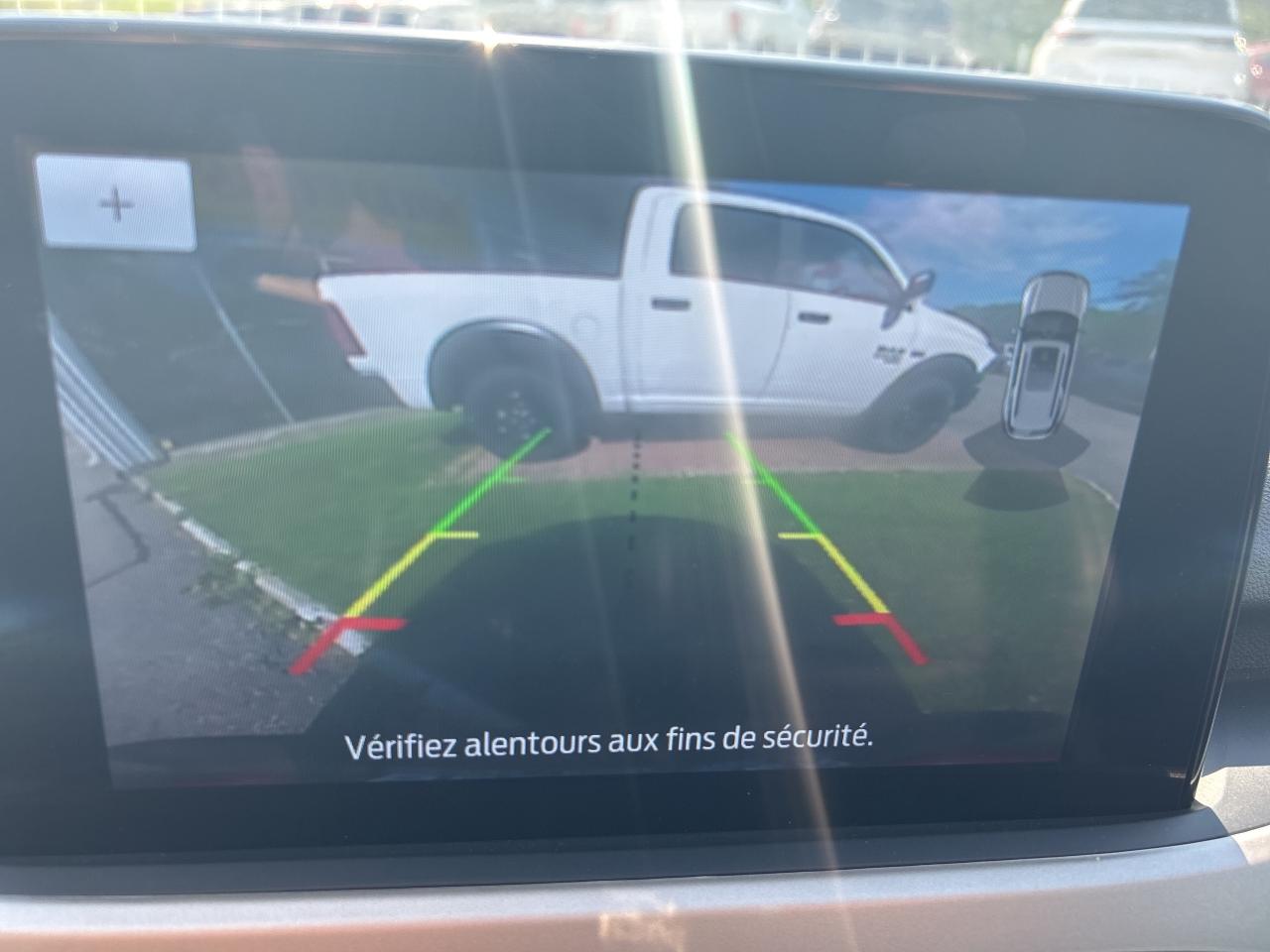 2022 Ford Escape SEL Photo