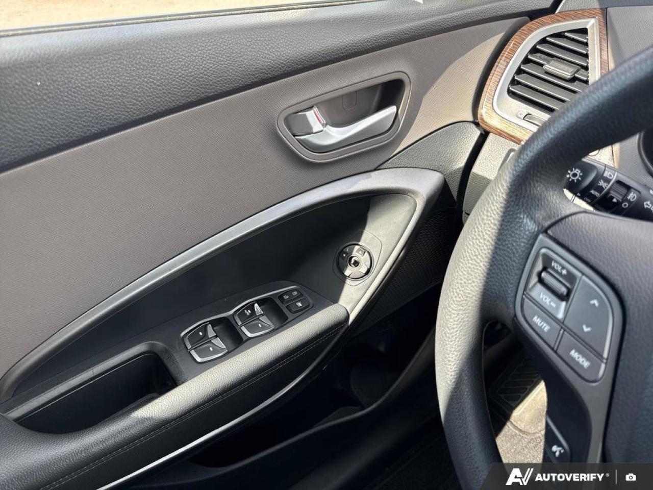 2018 Hyundai Santa Fe Sport FWD   Spacious SUV   Heated Seats   Backup Camera Photo