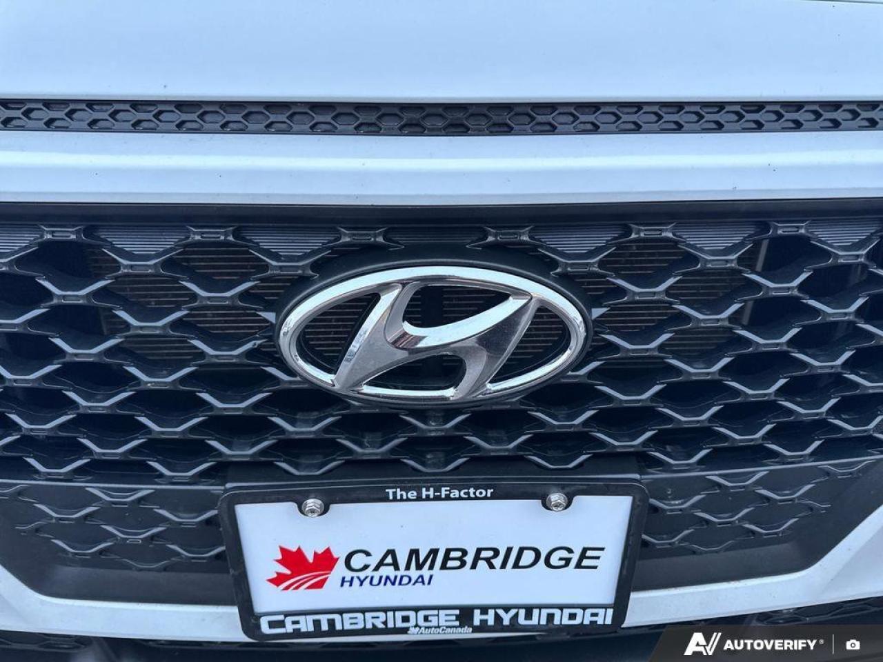 2019 Hyundai KONA Essential   Carplay   Heated Seats   Backup Cam Photo