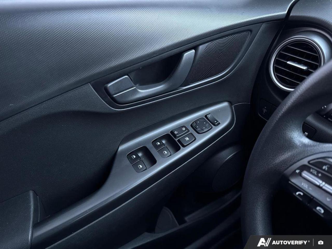 2019 Hyundai KONA Essential   Carplay   Heated Seats   Backup Cam Photo