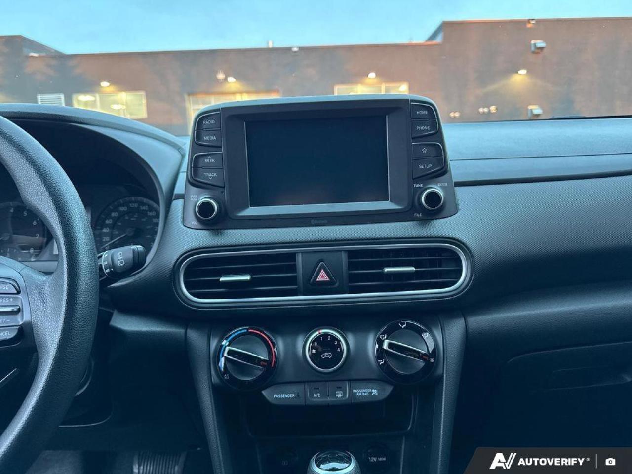 2019 Hyundai KONA Essential   Carplay   Heated Seats   Backup Cam Photo