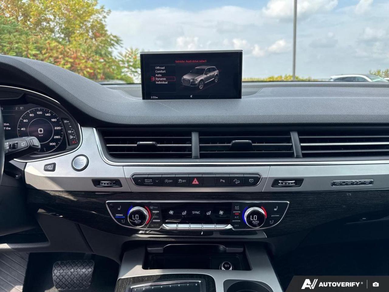 2018 Audi Q7 Progressiv Quattro AWD   Panoramic Sunroof   Carpl Photo
