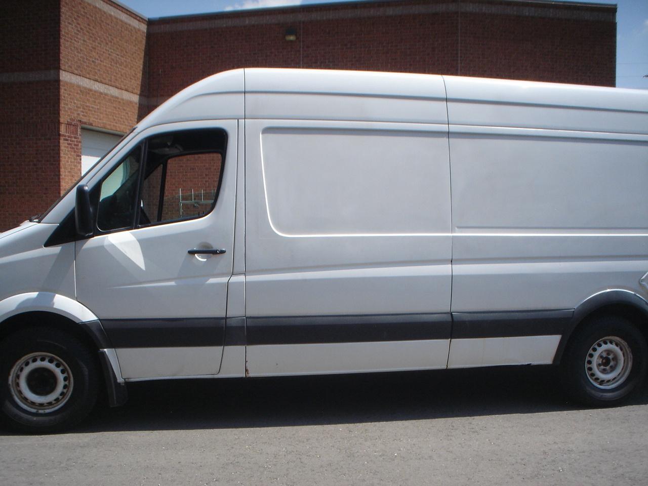 2013 Mercedes-Benz Sprinter 2500 DIESEL,HI ROOF,CERTIFIED Photo3
