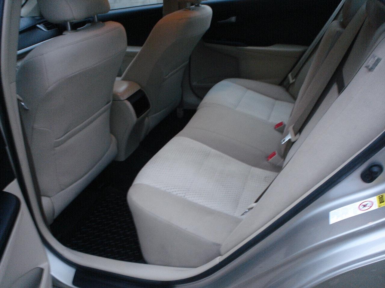 2014 Toyota Camry LE Photo