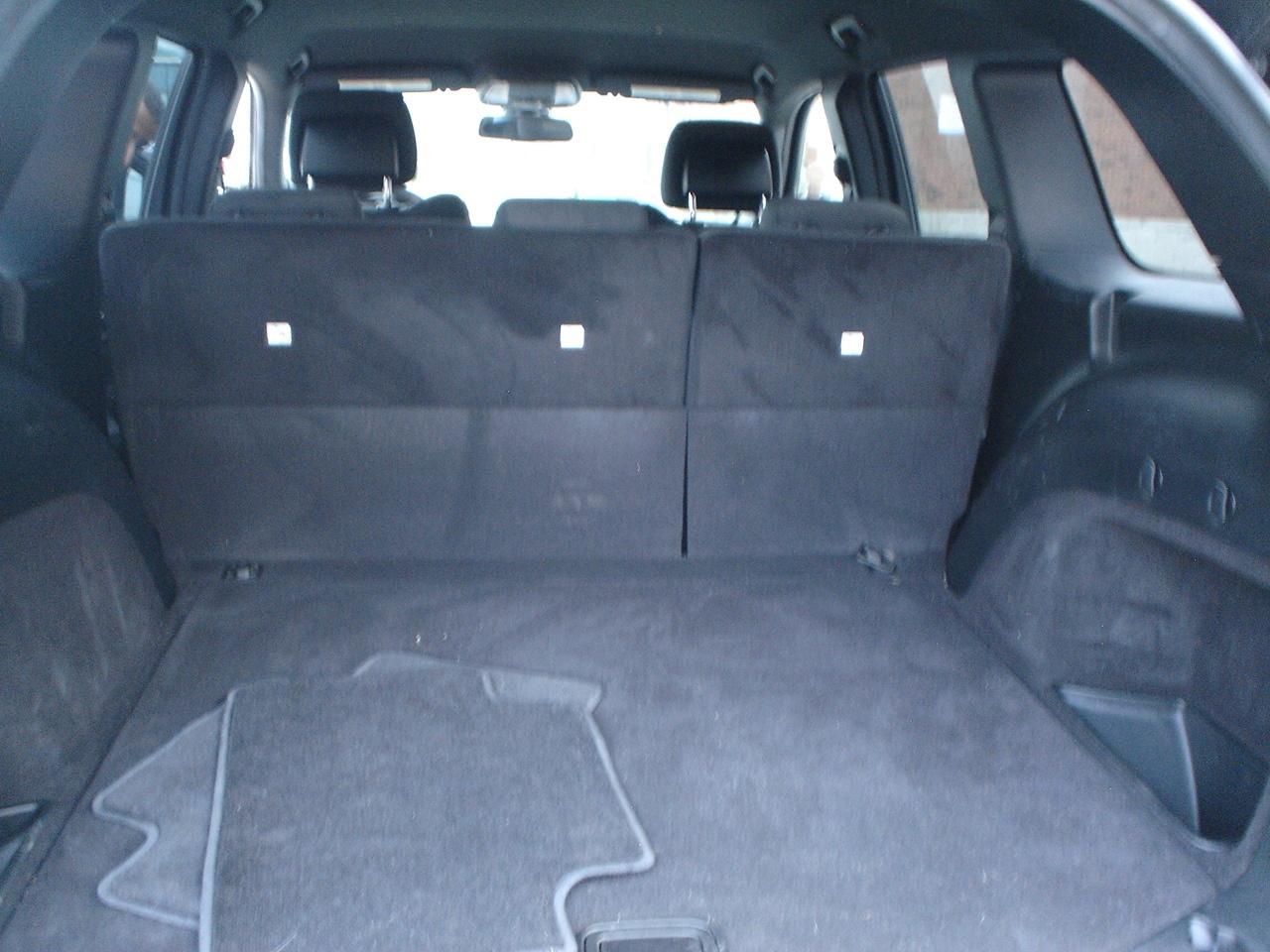 2015 Jeep Grand Cherokee 4WD 4Dr Laredo Photo