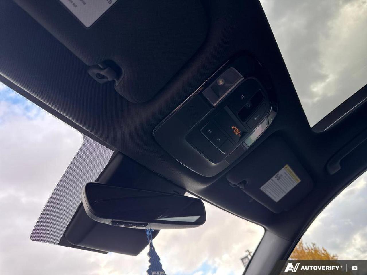 2021 Hyundai Sonata 2.5T N Line   Heated Seats   Panoramic Sunroof   C Photo