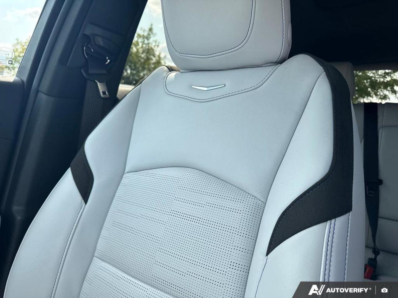 2024 Cadillac XT4 AWD Sport   Panoramic Sunroof   Wireless Carplay Photo