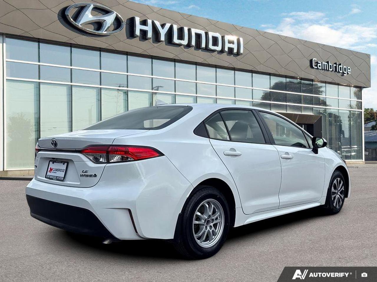 2024 Toyota Corolla Hybrid LE   Heated Seats   Carplay   Toyota Safety Photo