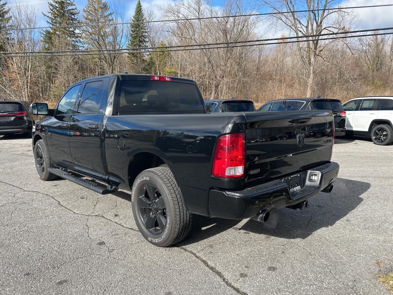 2023 RAM 1500 Classic SLT Photo2