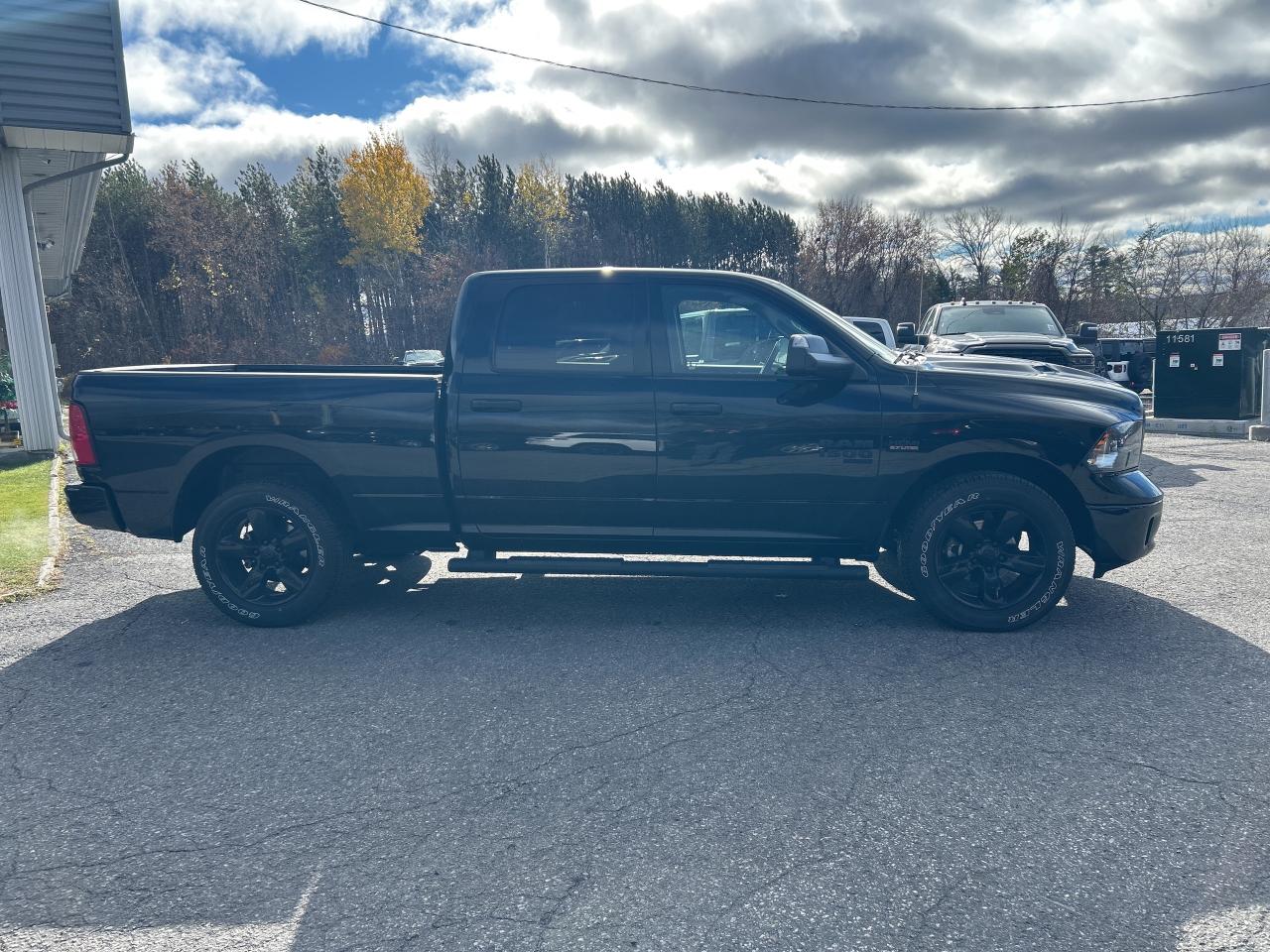 2023 RAM 1500 Classic SLT Photo