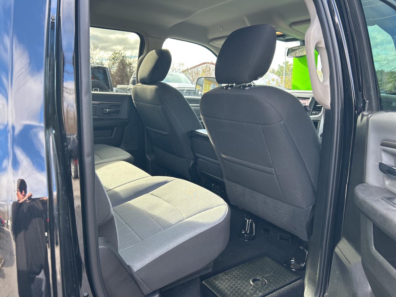 2023 RAM 1500 Classic SLT Photo