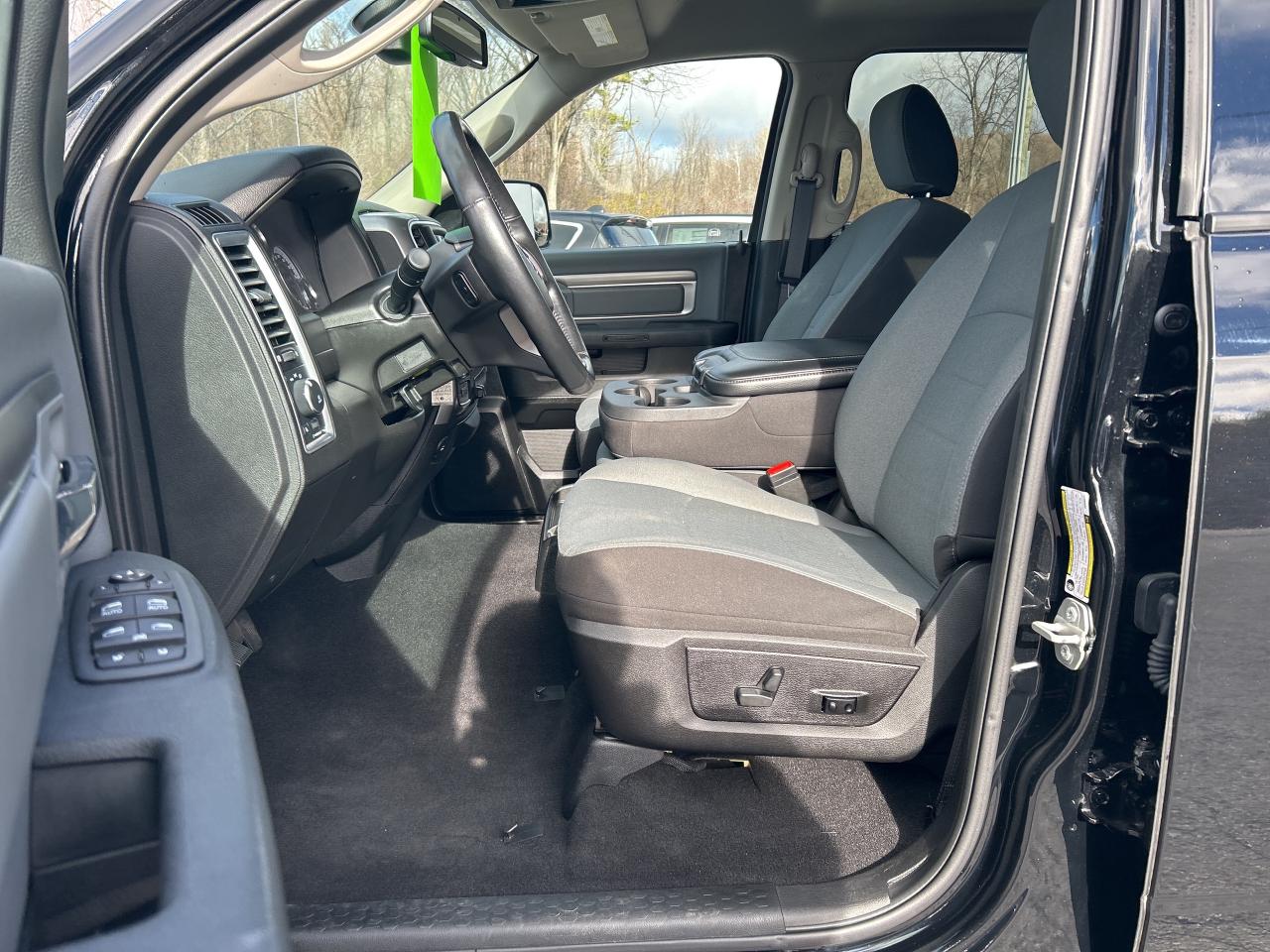 2023 RAM 1500 Classic SLT Photo