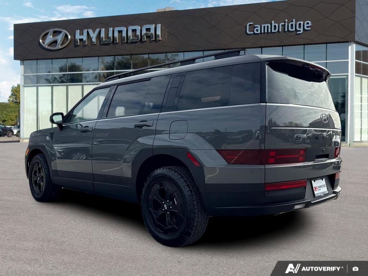 2025 Hyundai Santa Fe XRT AWD   Panoramic Sunroof   Heated Seats   Carpl Photo4