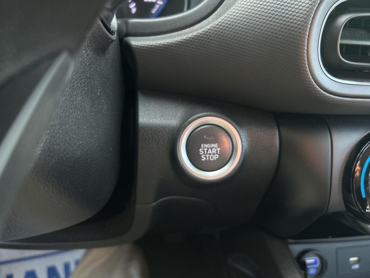 2023 Hyundai KONA Preferred Photo