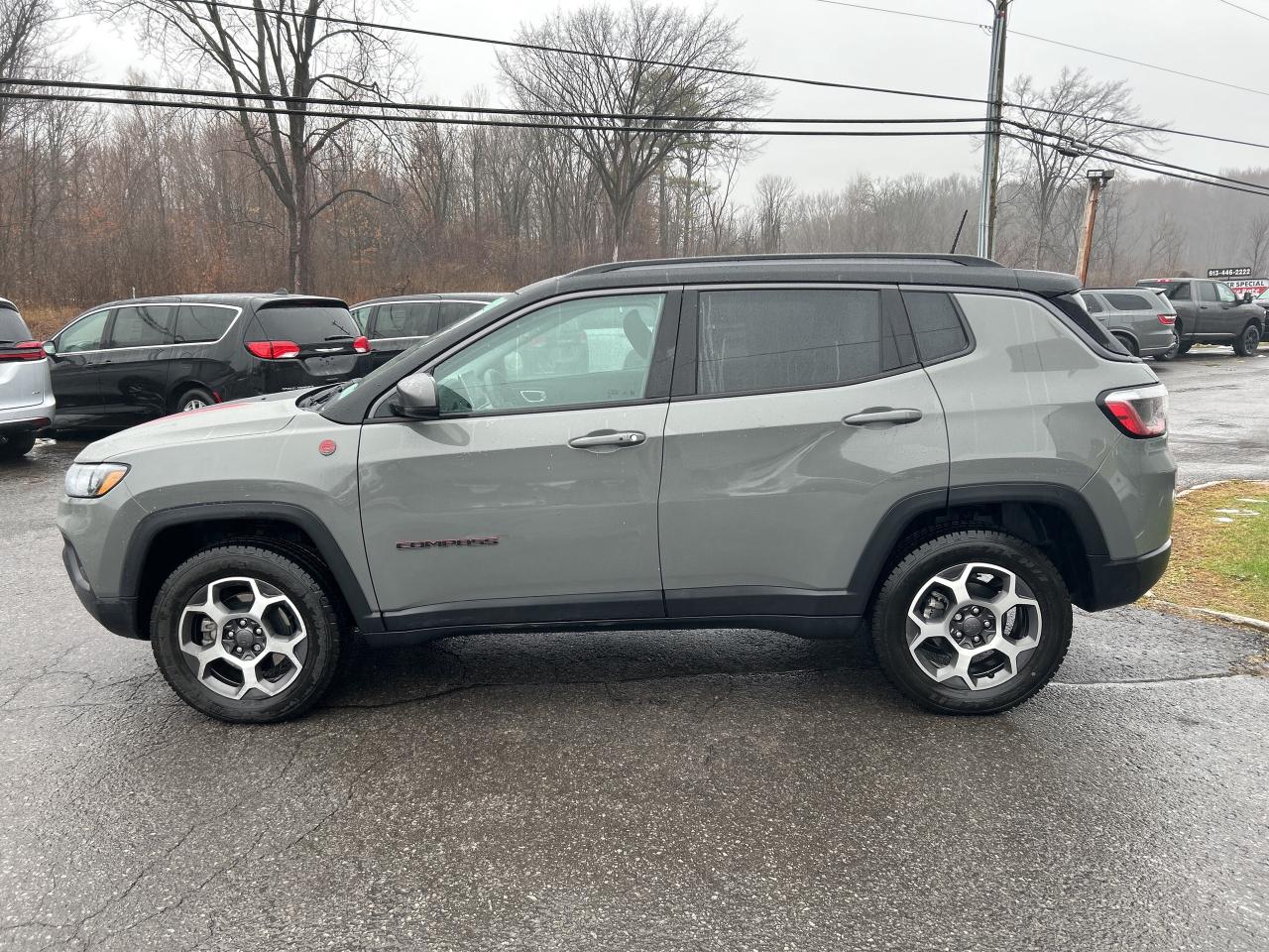 2022 Jeep Compass Trailhawk Photo3