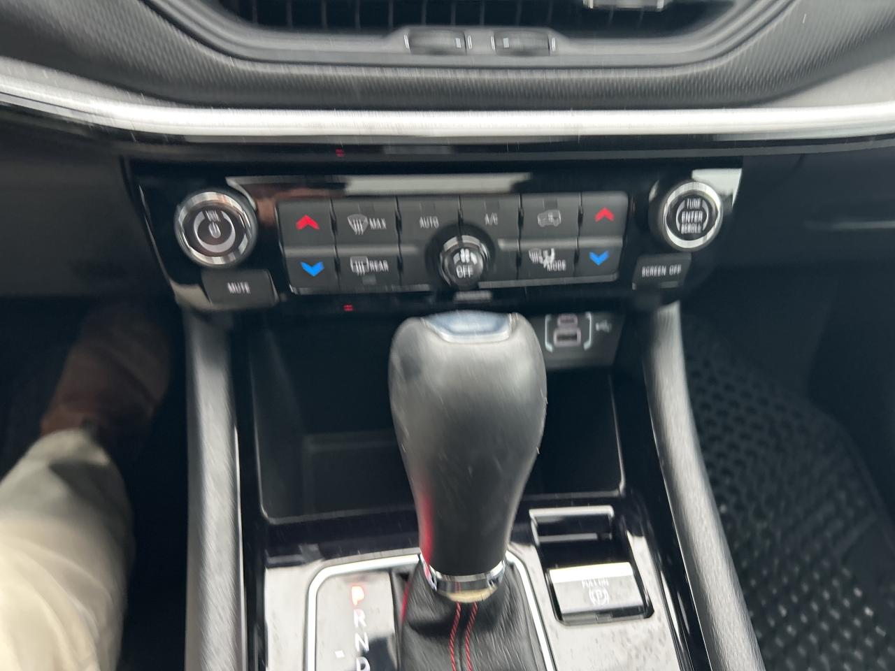 2022 Jeep Compass Trailhawk Photo