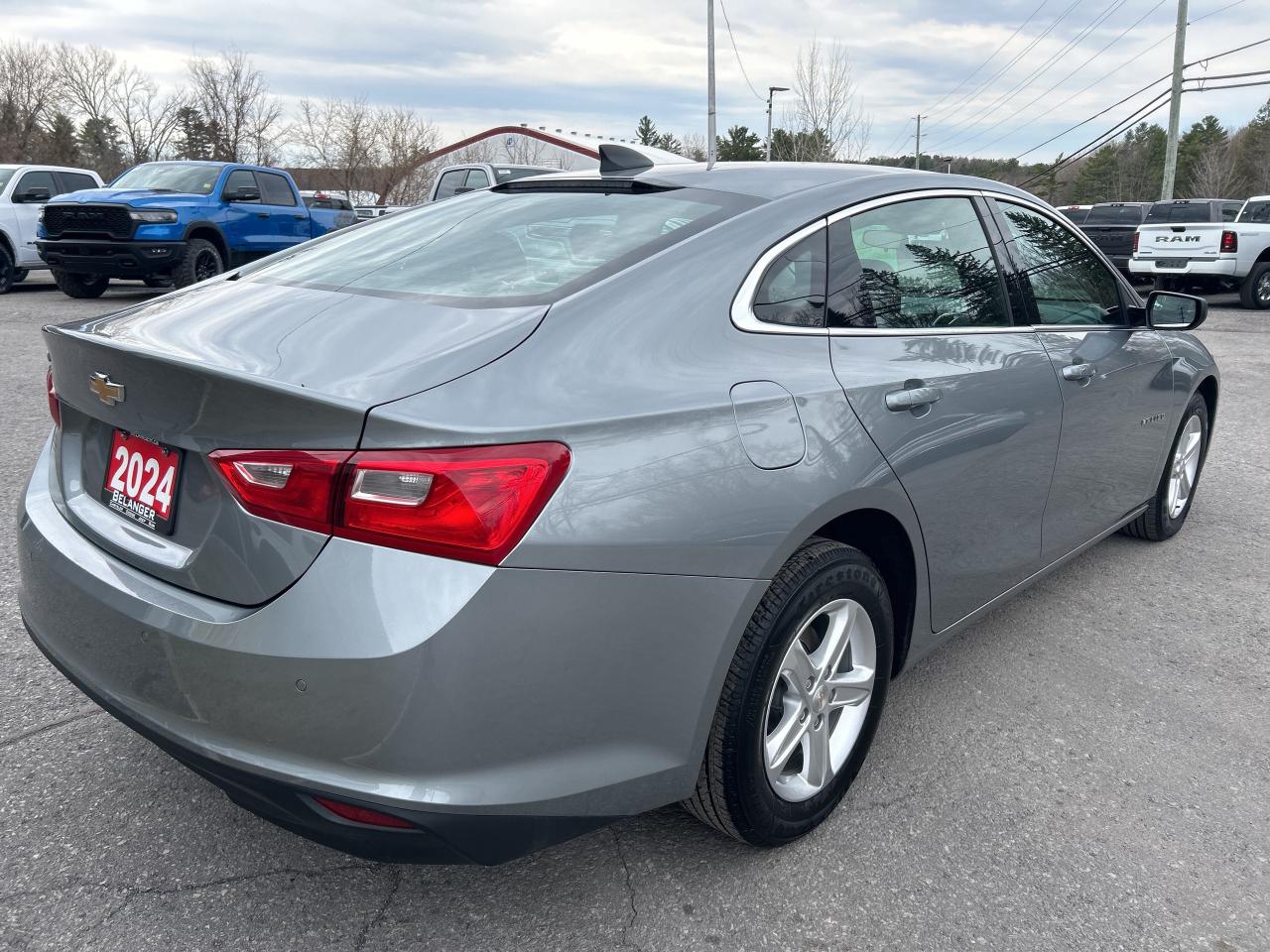 2024 Chevrolet Malibu LS Photo