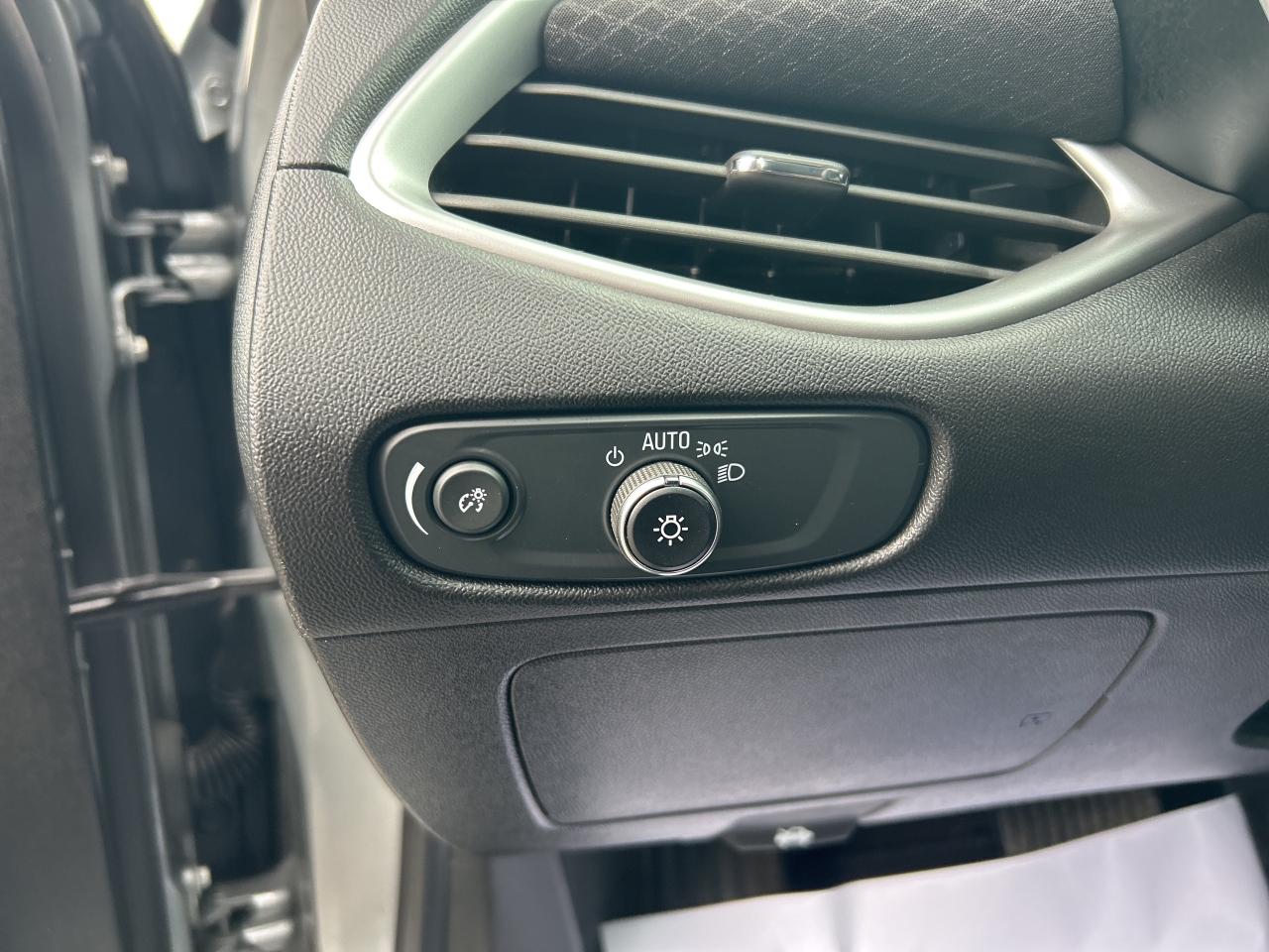 2024 Chevrolet Malibu LS Photo