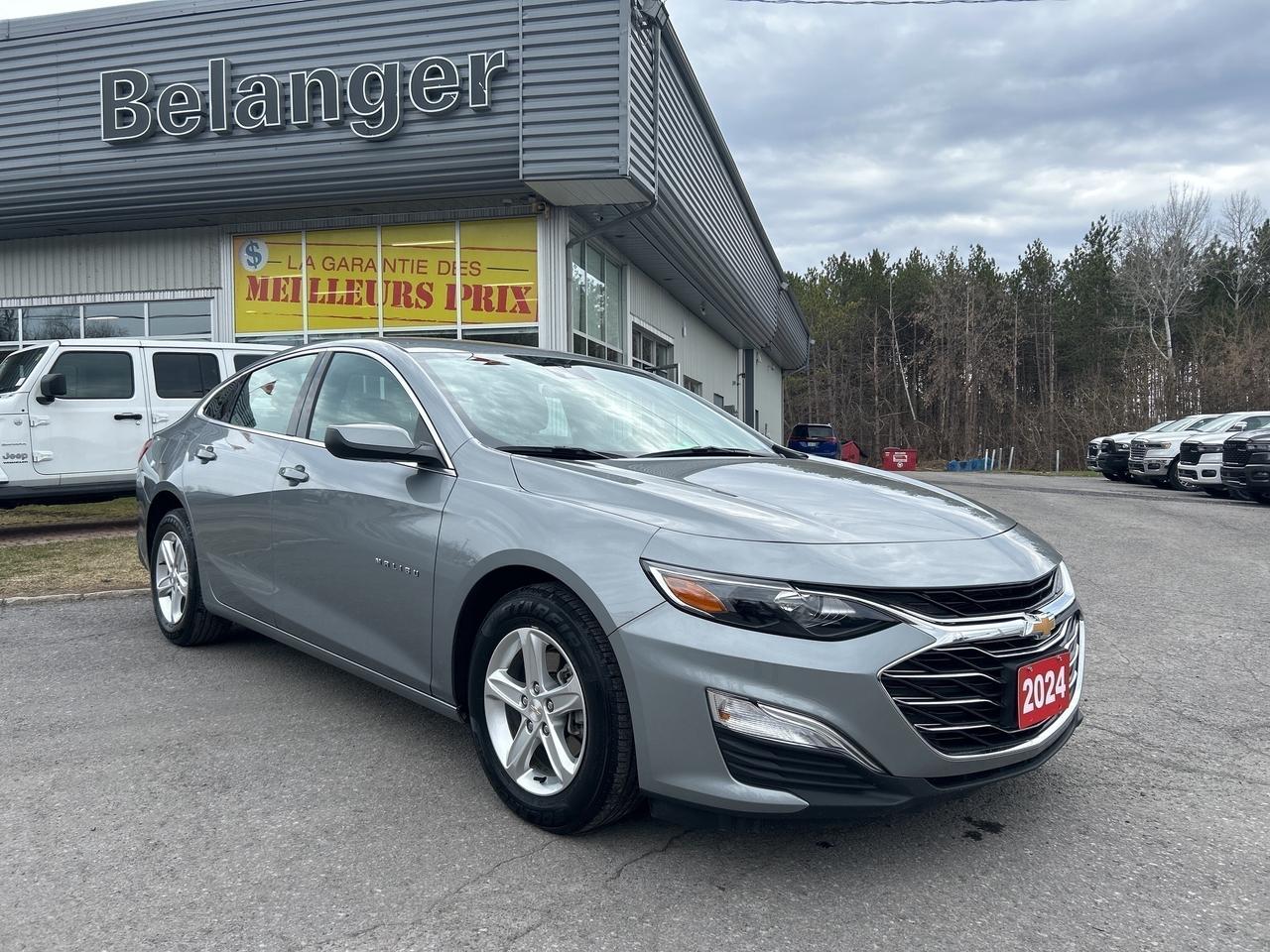 2024 Chevrolet Malibu LS Photo0