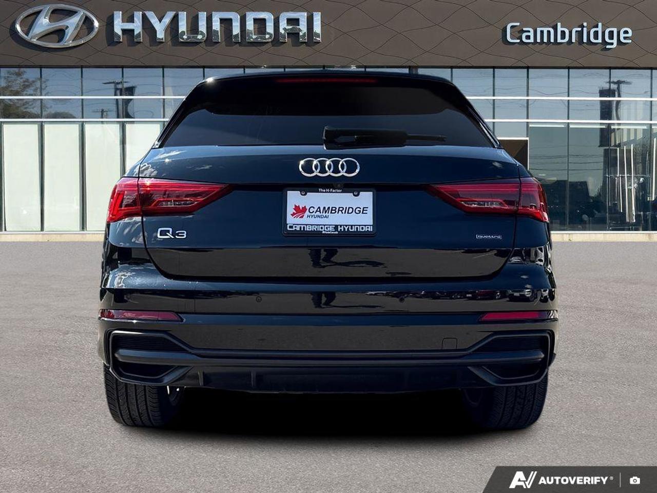 2021 Audi Q3 Progressiv S-Line   NO ACCIDENTS   8.4L/100km Photo