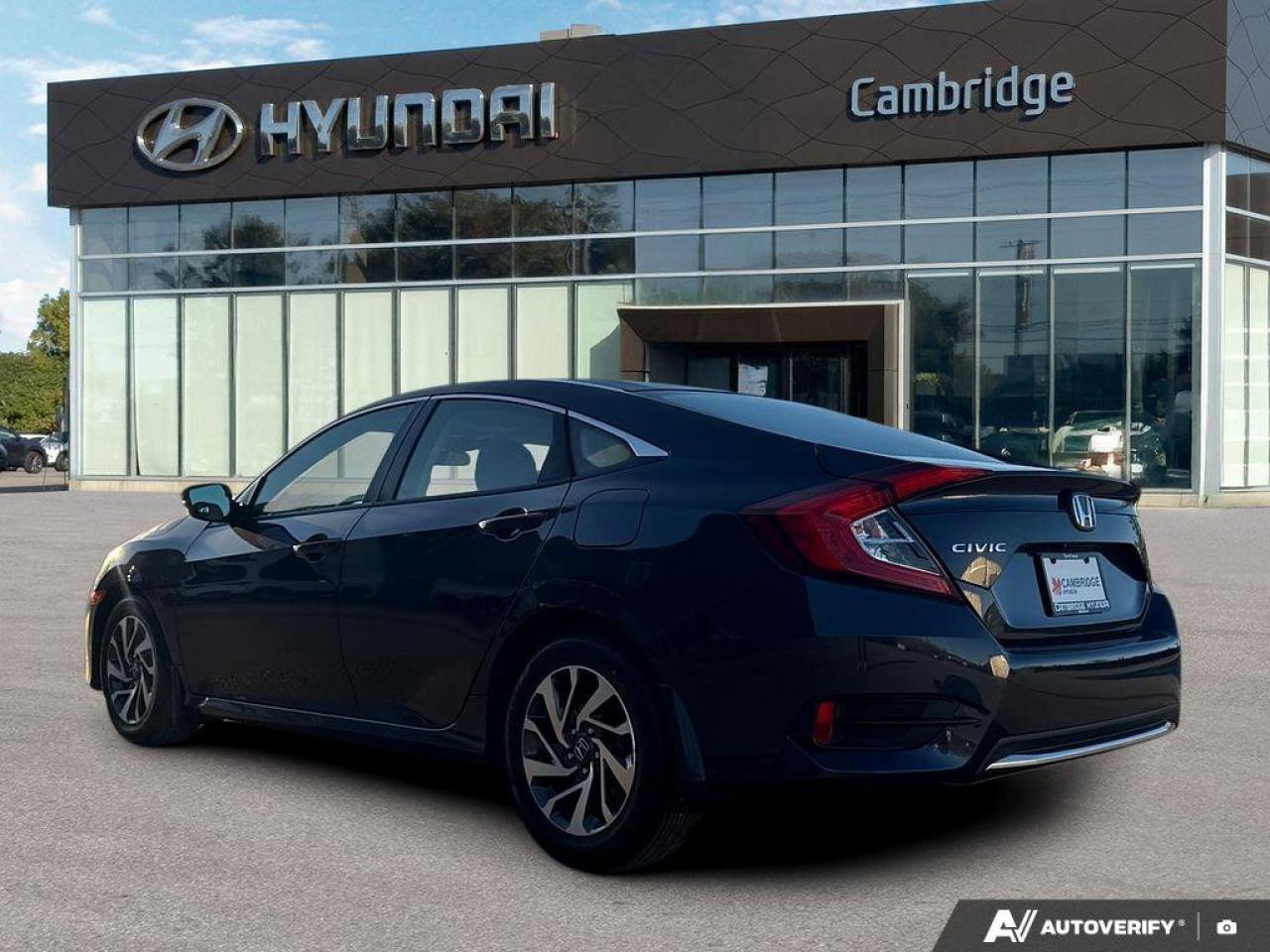 2019 Honda Civic Sedan EX   Sunroof   Heated Seats   Carplay   Backup Cam Photo4