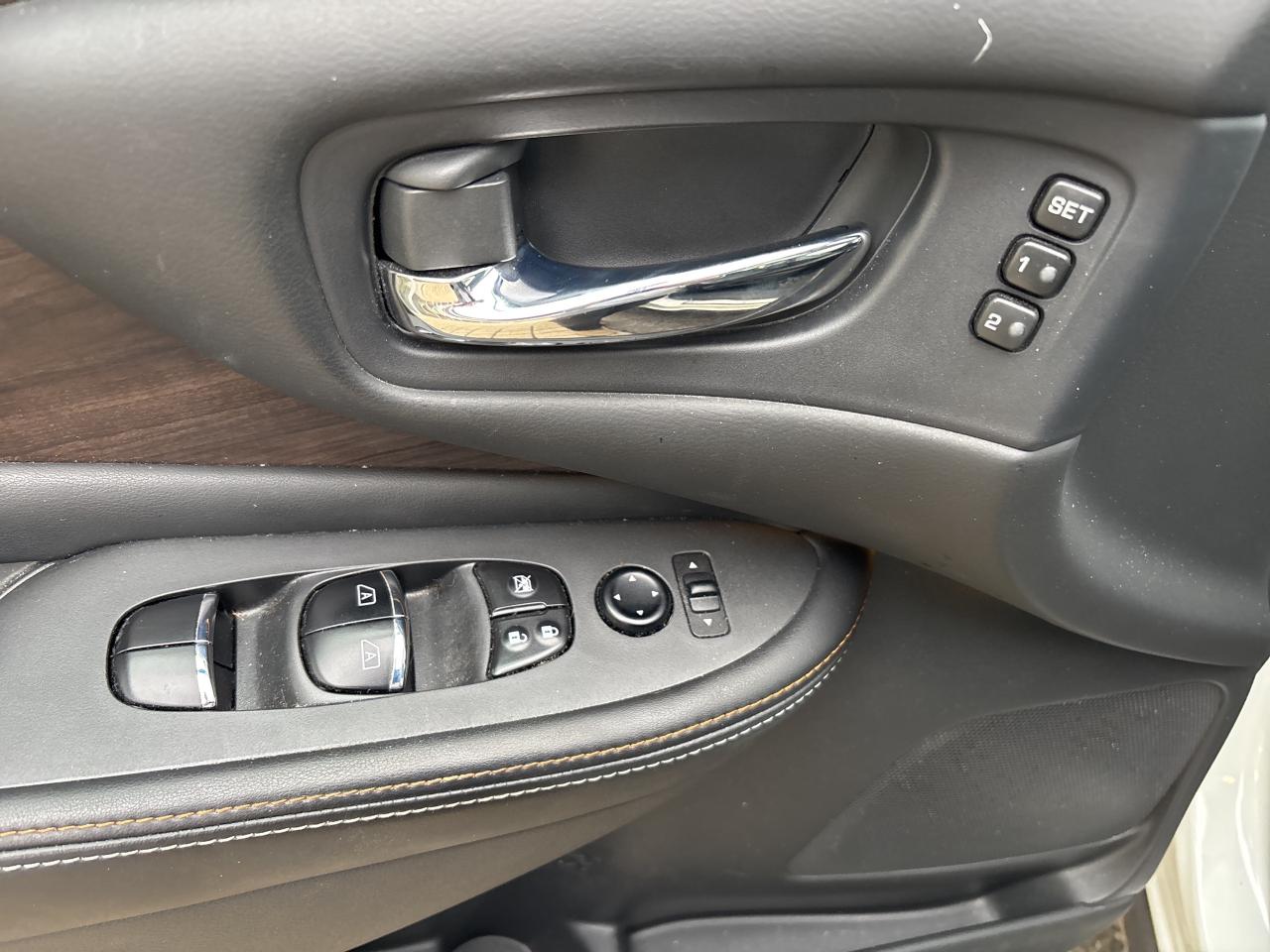 2021 Nissan Murano Platinum Photo