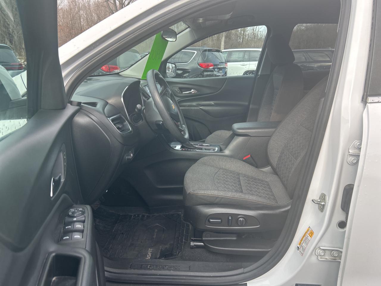 2022 Chevrolet Equinox LT AWD Photo