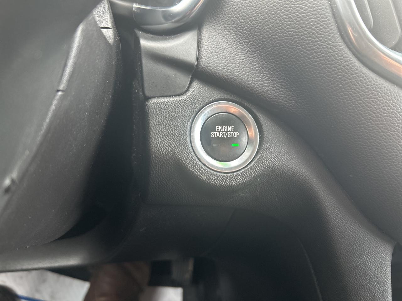 2022 Chevrolet Equinox LT AWD Photo