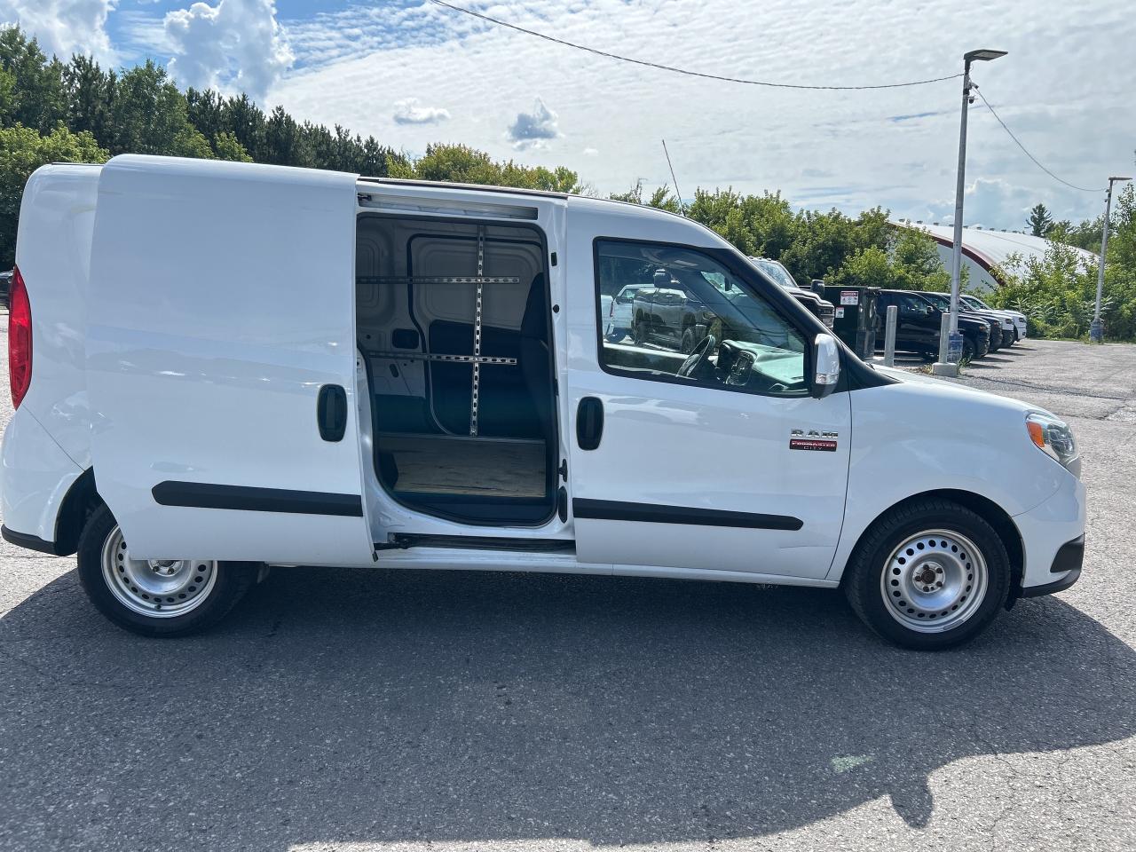 2021 RAM ProMaster City SLT Photo