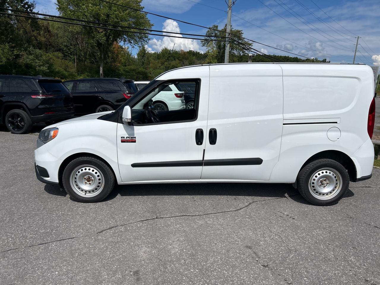 2021 RAM ProMaster City SLT Photo3