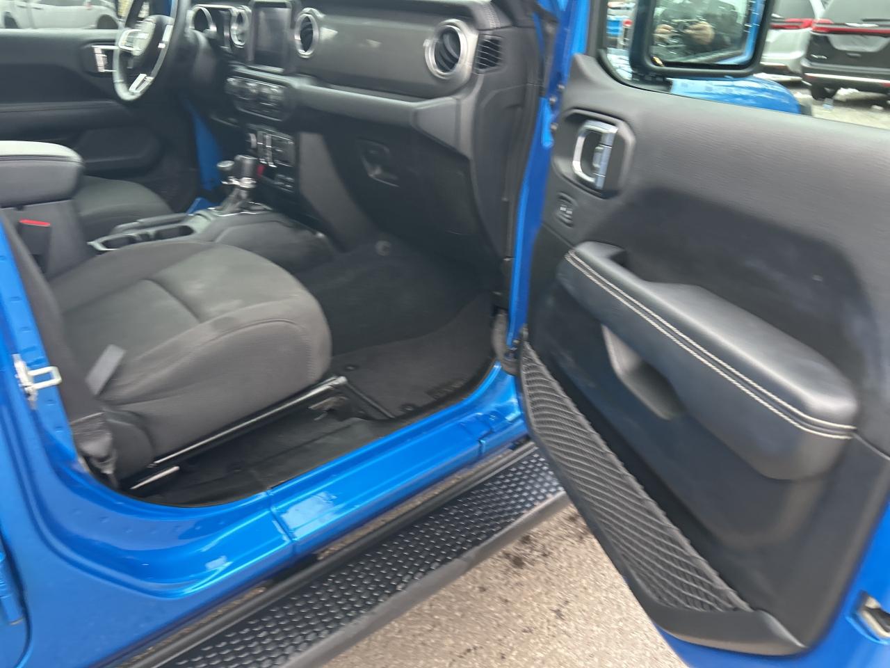 2023 Jeep Wrangler Sahara Photo