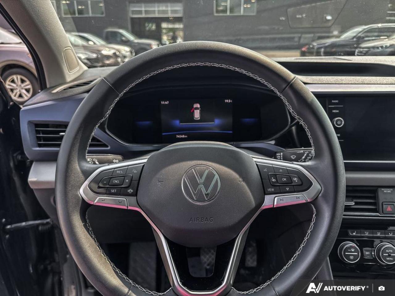 2022 Volkswagen Taos Comfortline   Pano Sunroof   Digital Cockpit   Hea Photo