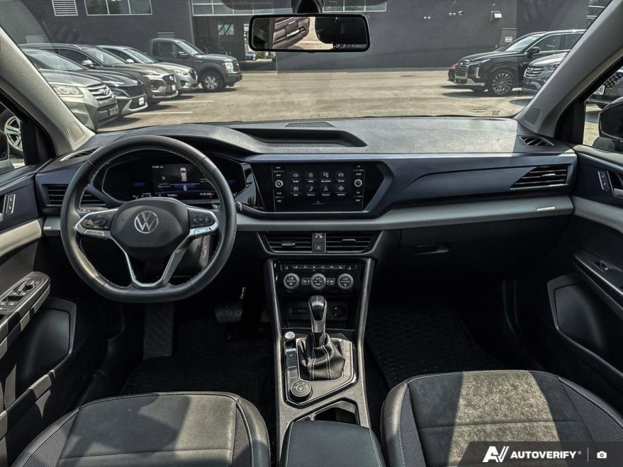 2022 Volkswagen Taos Comfortline   Pano Sunroof   Digital Cockpit   Hea Photo
