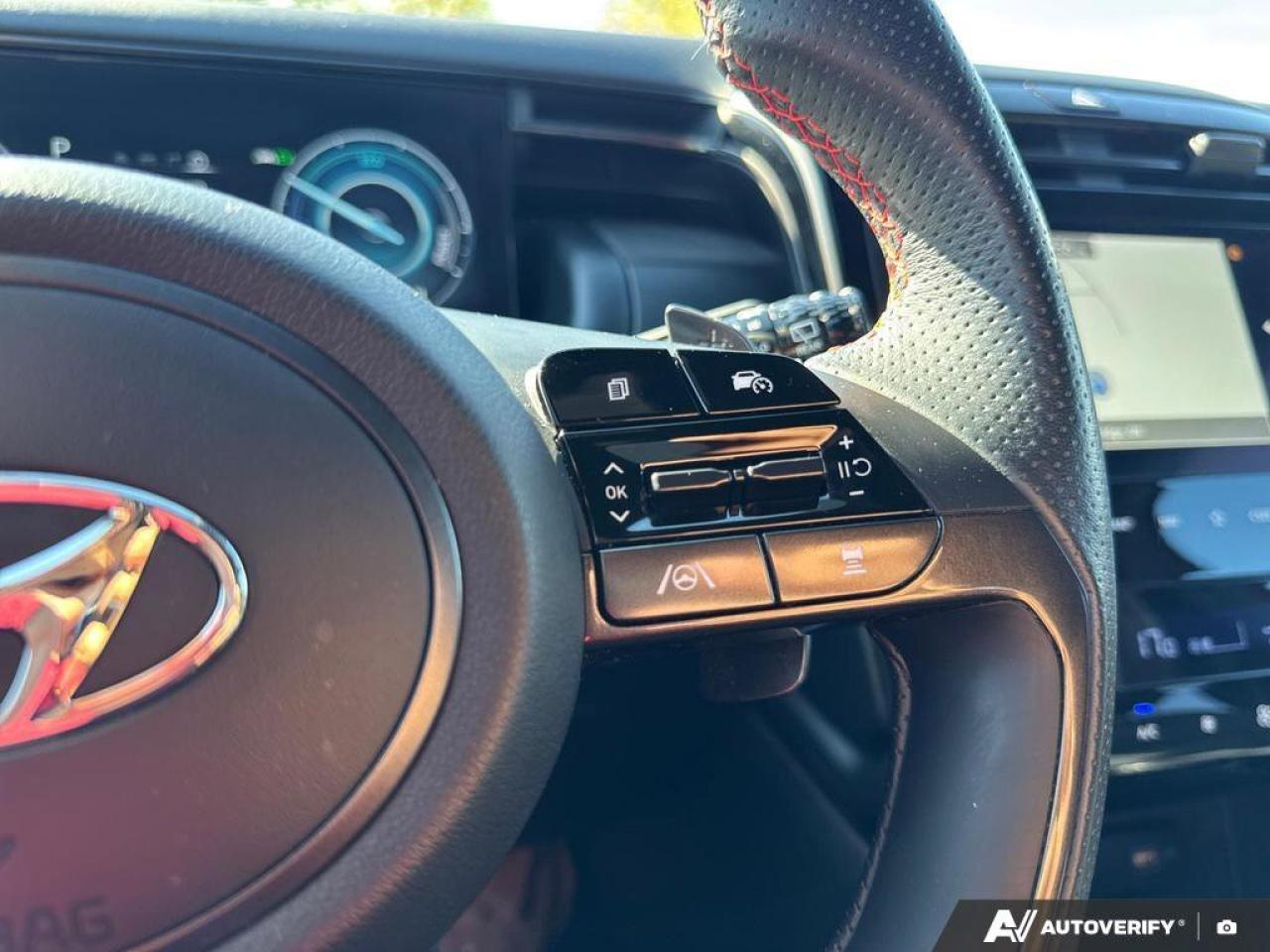 2024 Hyundai Tucson Hybrid N-Line AWD   Panoramic Sunroof   Carplay   One Own Photo