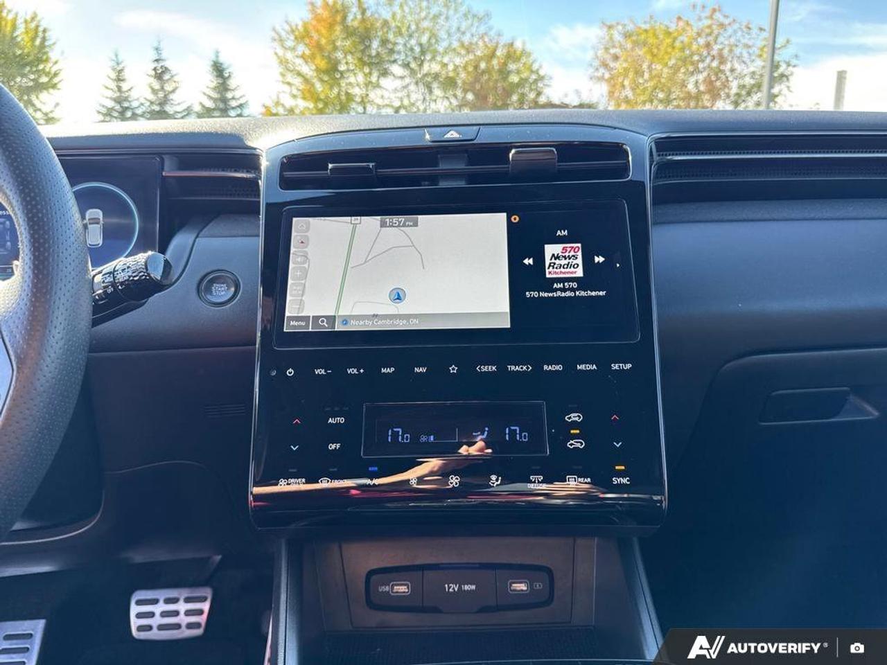2024 Hyundai Tucson Hybrid N-Line AWD   Panoramic Sunroof   Carplay   One Own Photo