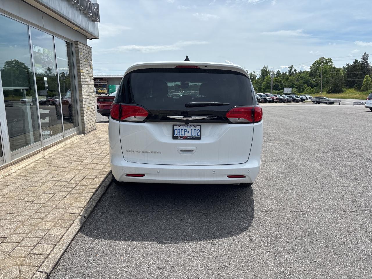 2024 Chrysler Grand Caravan SXT Photo