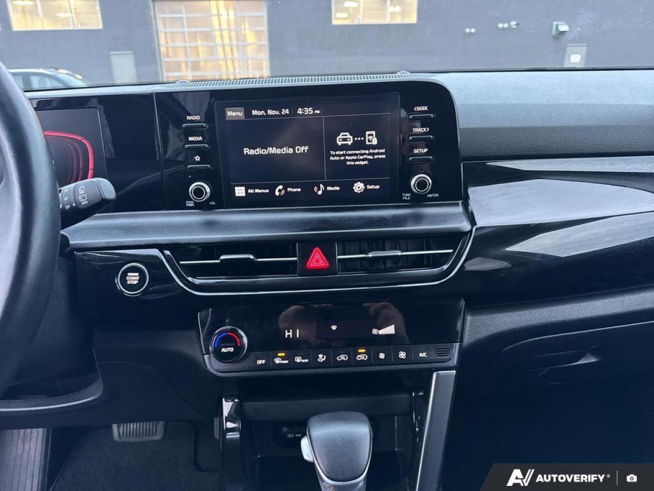 2024 Kia Seltos EX   SUNROOF   CARPLAY   HEATED STEERING   REMOTE Photo