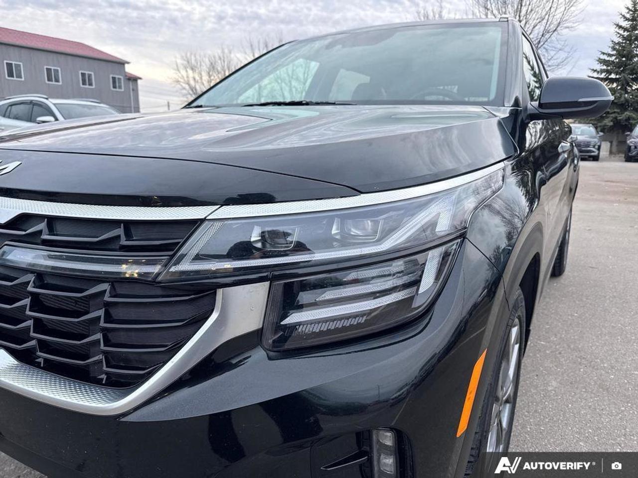 2024 Kia Seltos EX   SUNROOF   CARPLAY   HEATED STEERING   REMOTE Photo