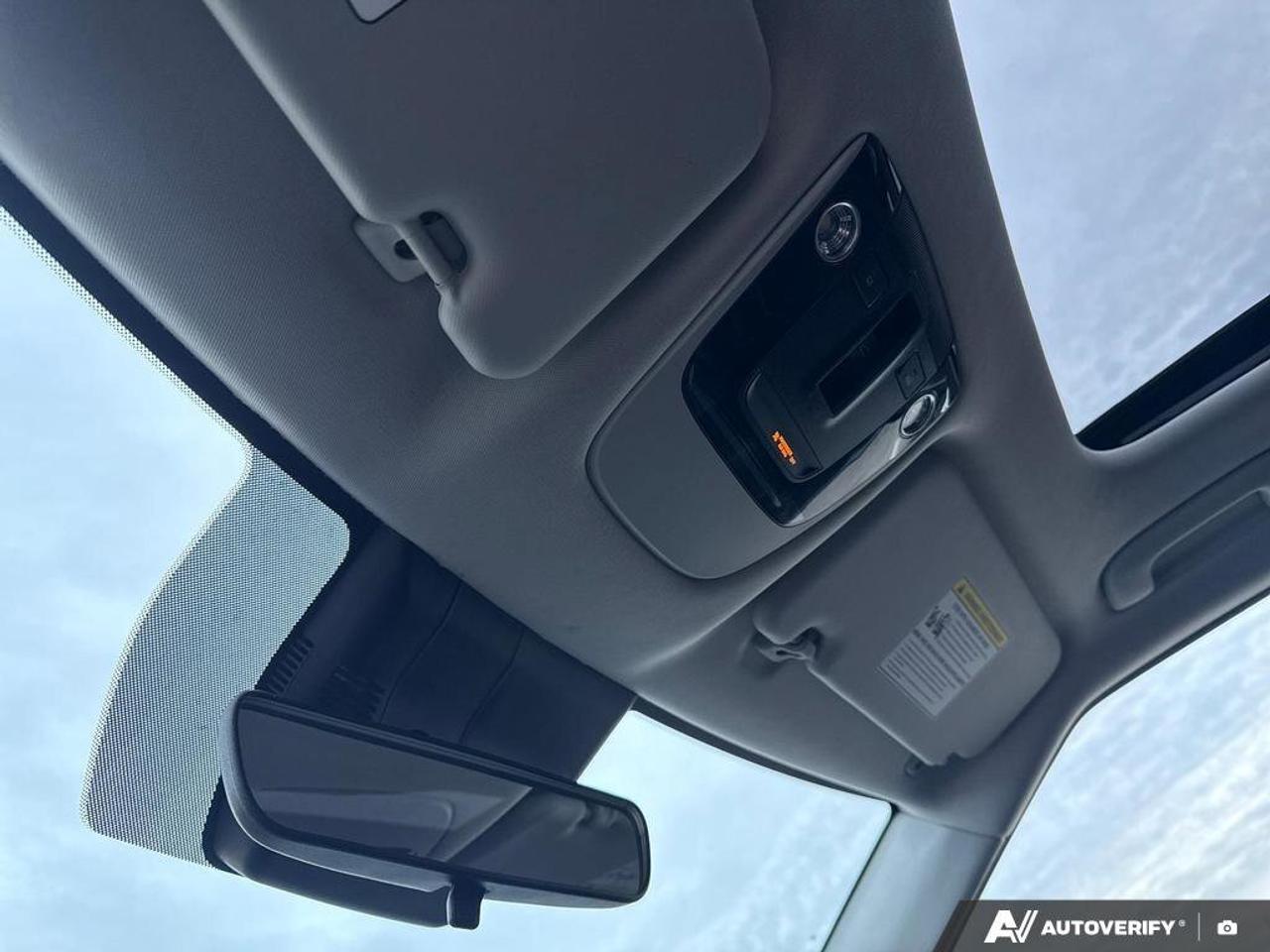 2024 Kia Seltos EX   SUNROOF   CARPLAY   HEATED STEERING   REMOTE Photo