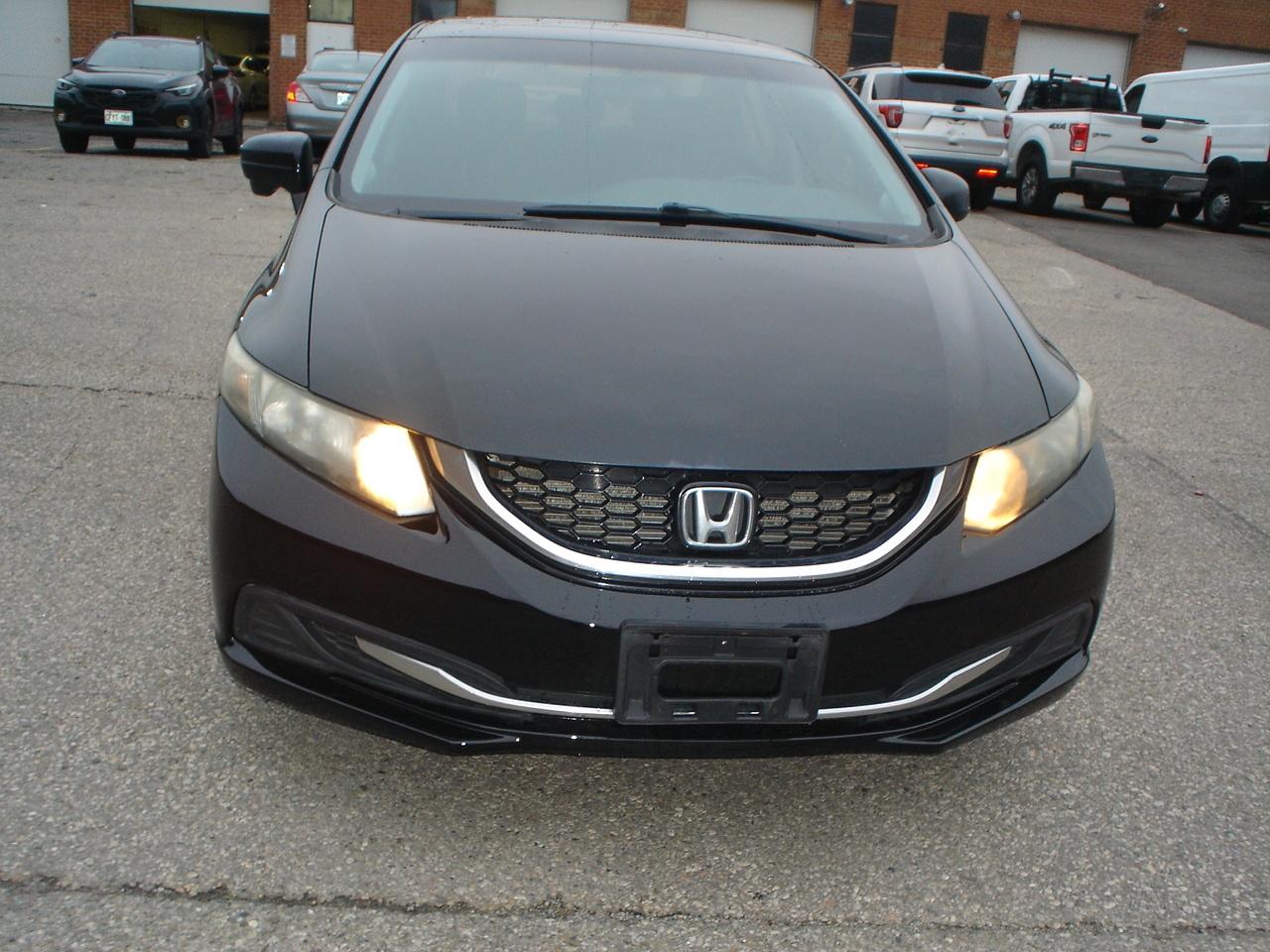 2015 Honda Civic Sedan 4dr Man EX Photo