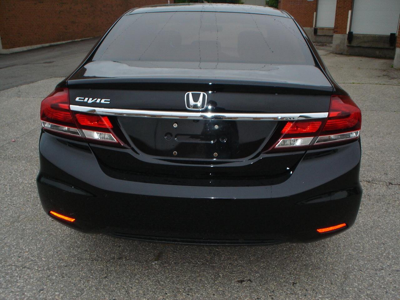 2015 Honda Civic Sedan 4dr Man EX Photo
